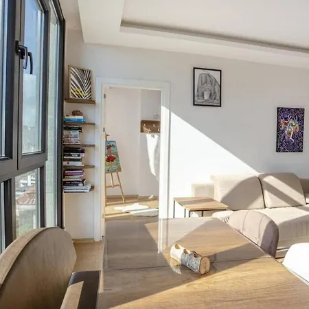 Bright And Cozy Flat With View In Besiktas Apartamento