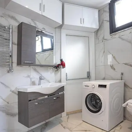 Bright And Cozy Flat With View In Besiktas Apartman